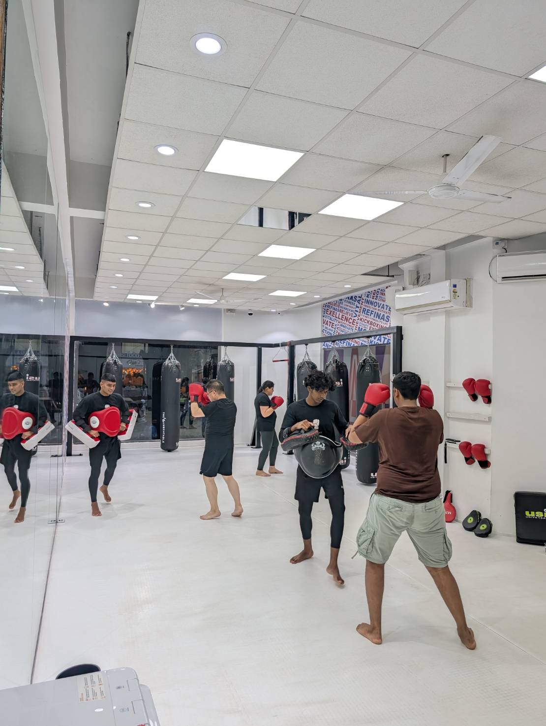 Kickboxing Near Me: A Complete Beginner’s Guide Before Your First Class